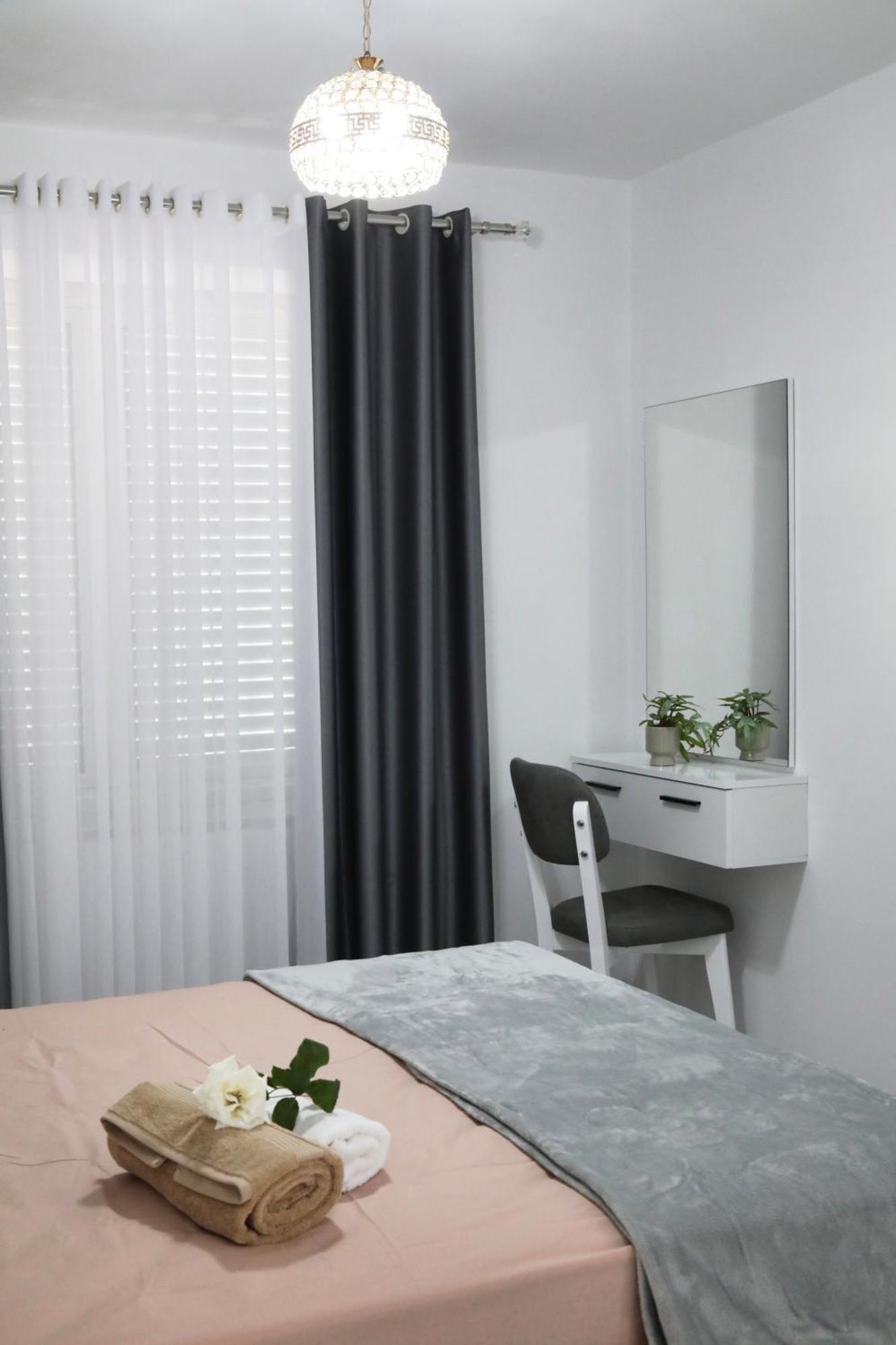 Rozafa Guest Room Center Shkodër Esterno foto