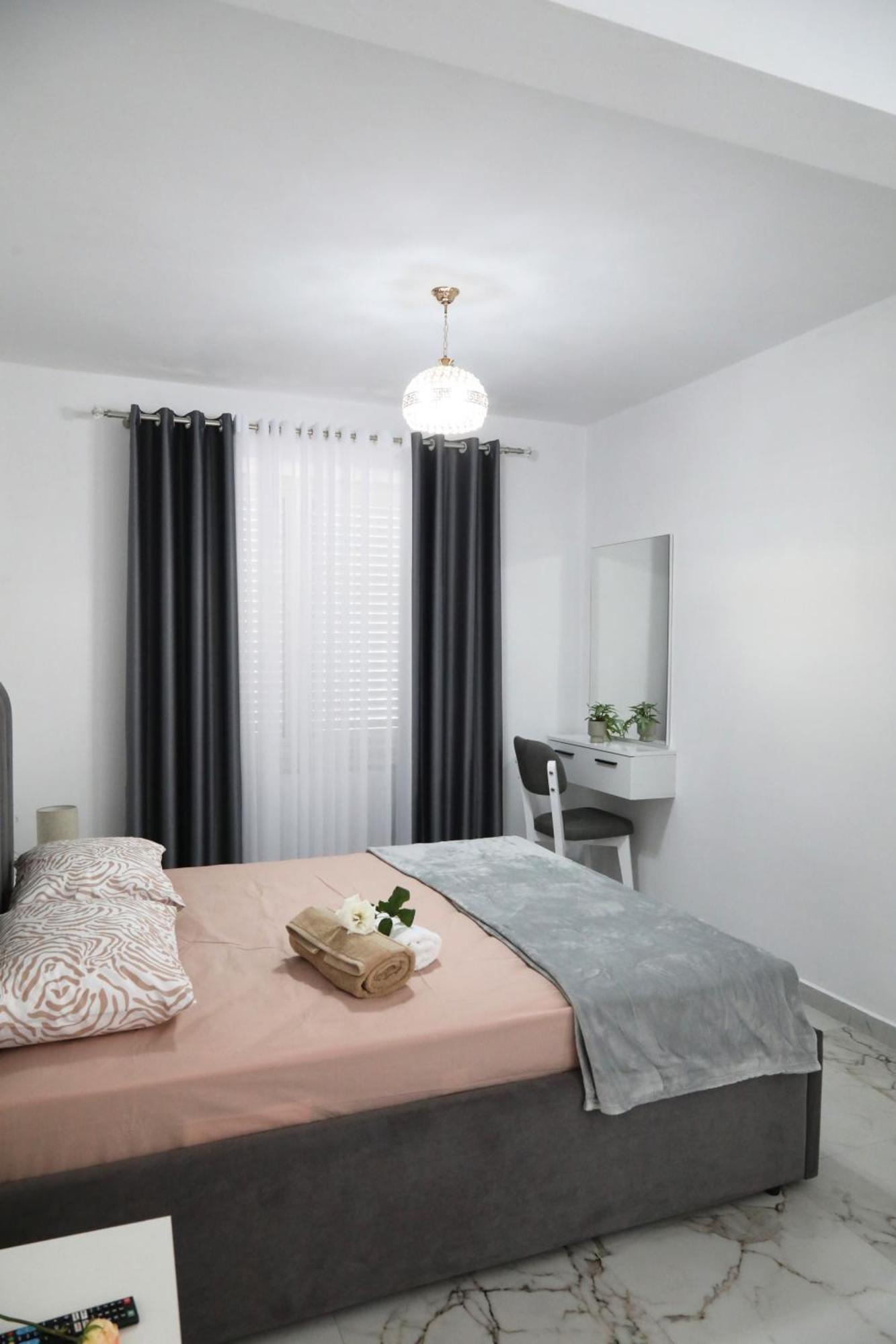 Rozafa Guest Room Center Shkodër Esterno foto